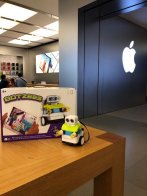 布鲁可Botzees入驻全球苹果店 为全球儿童提供优质积木产品